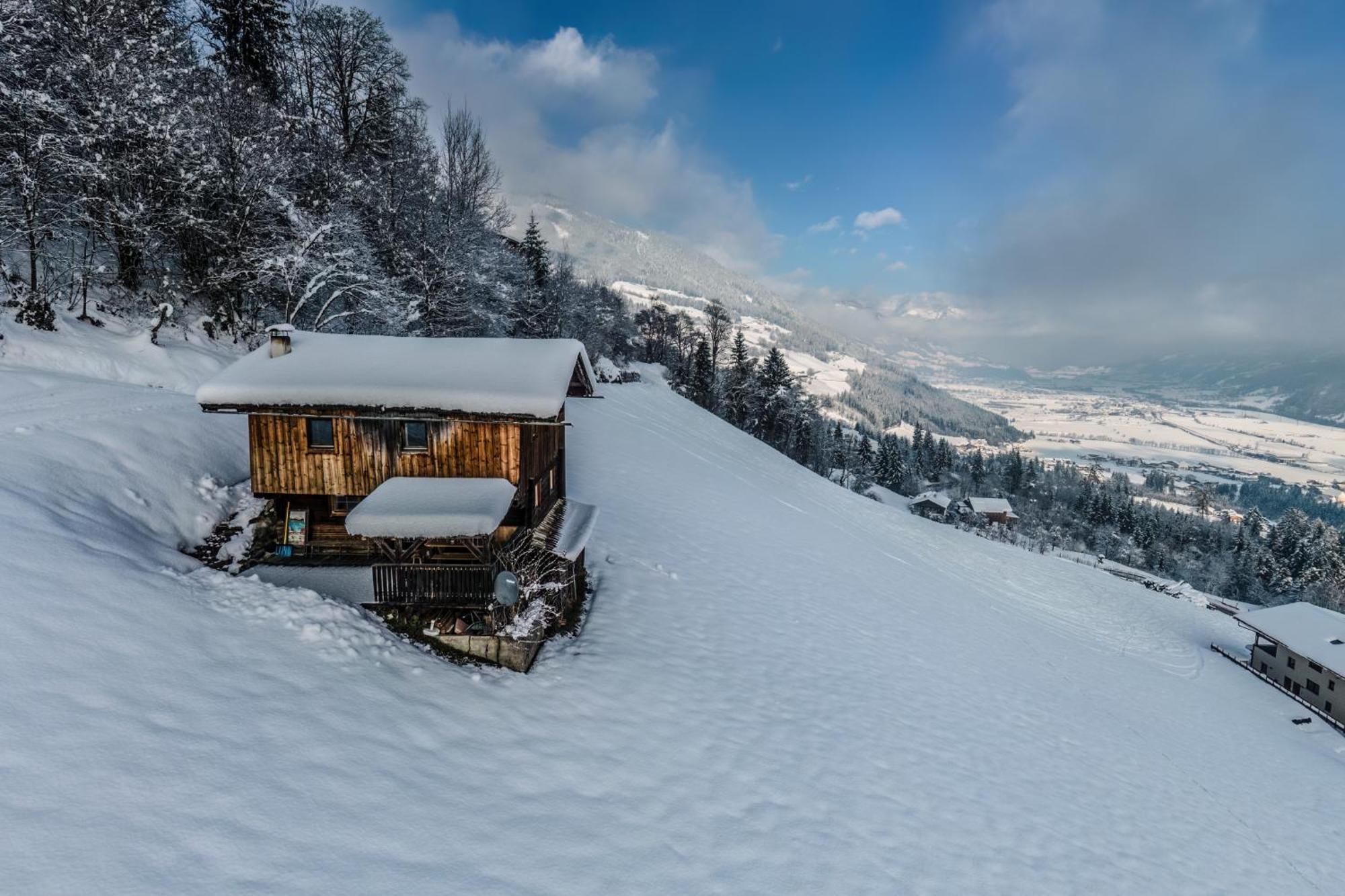 Chalets & Apartments Wachterhof Kaltenbach Rum bild